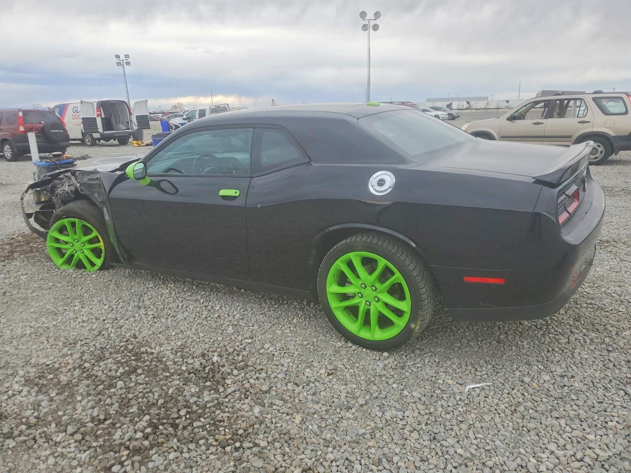 2022 DODGE CHALLENGER GT photo 2