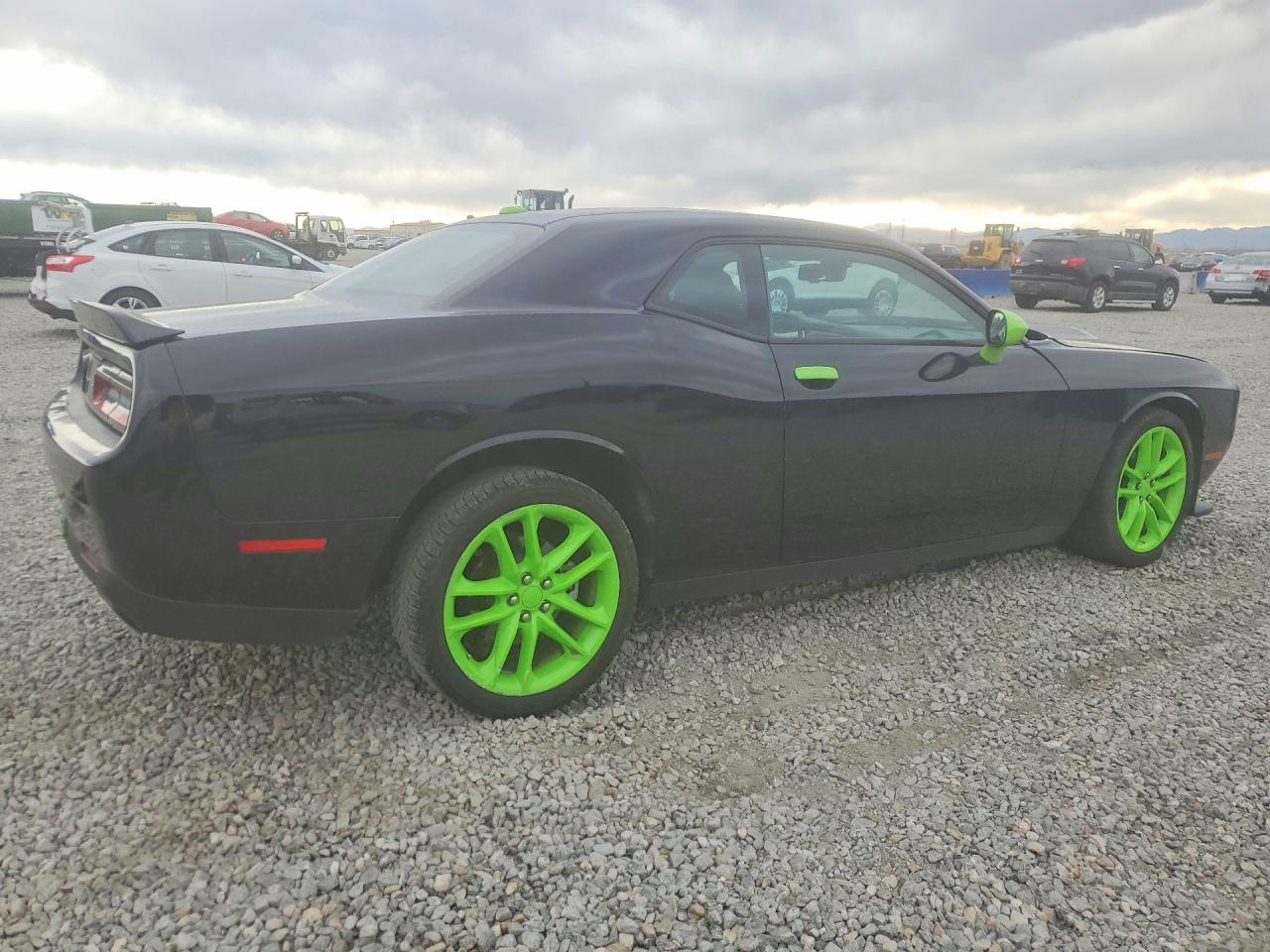 2022 DODGE CHALLENGER GT photo 3