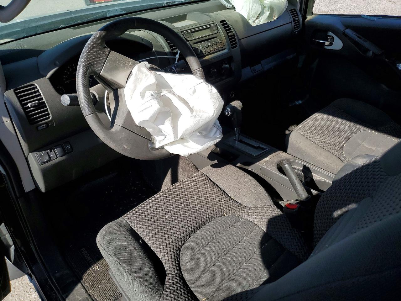 2006 NISSAN FRONTIER SE photo 8