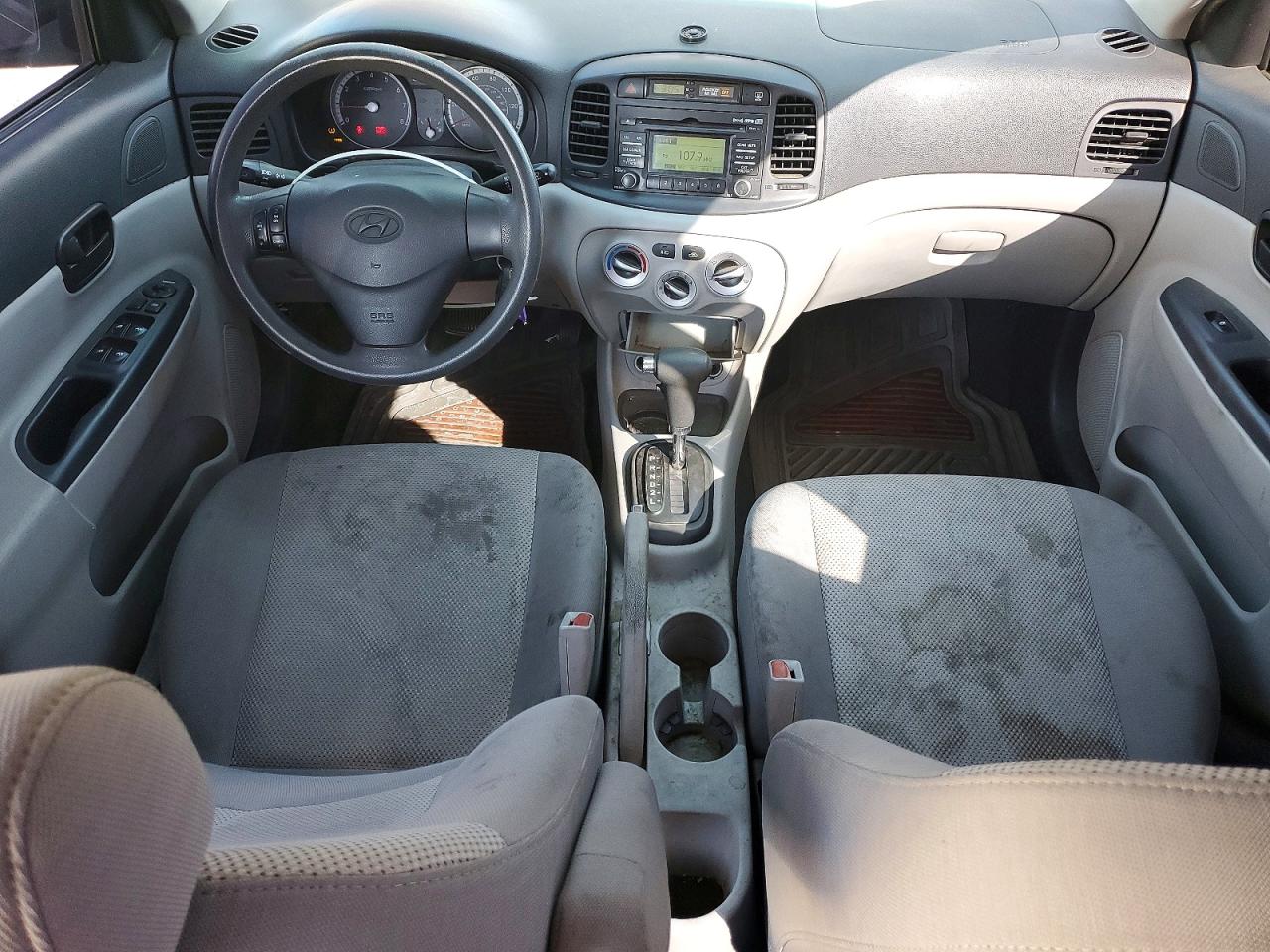 2009 HYUNDAI ACCENT GLS photo 15