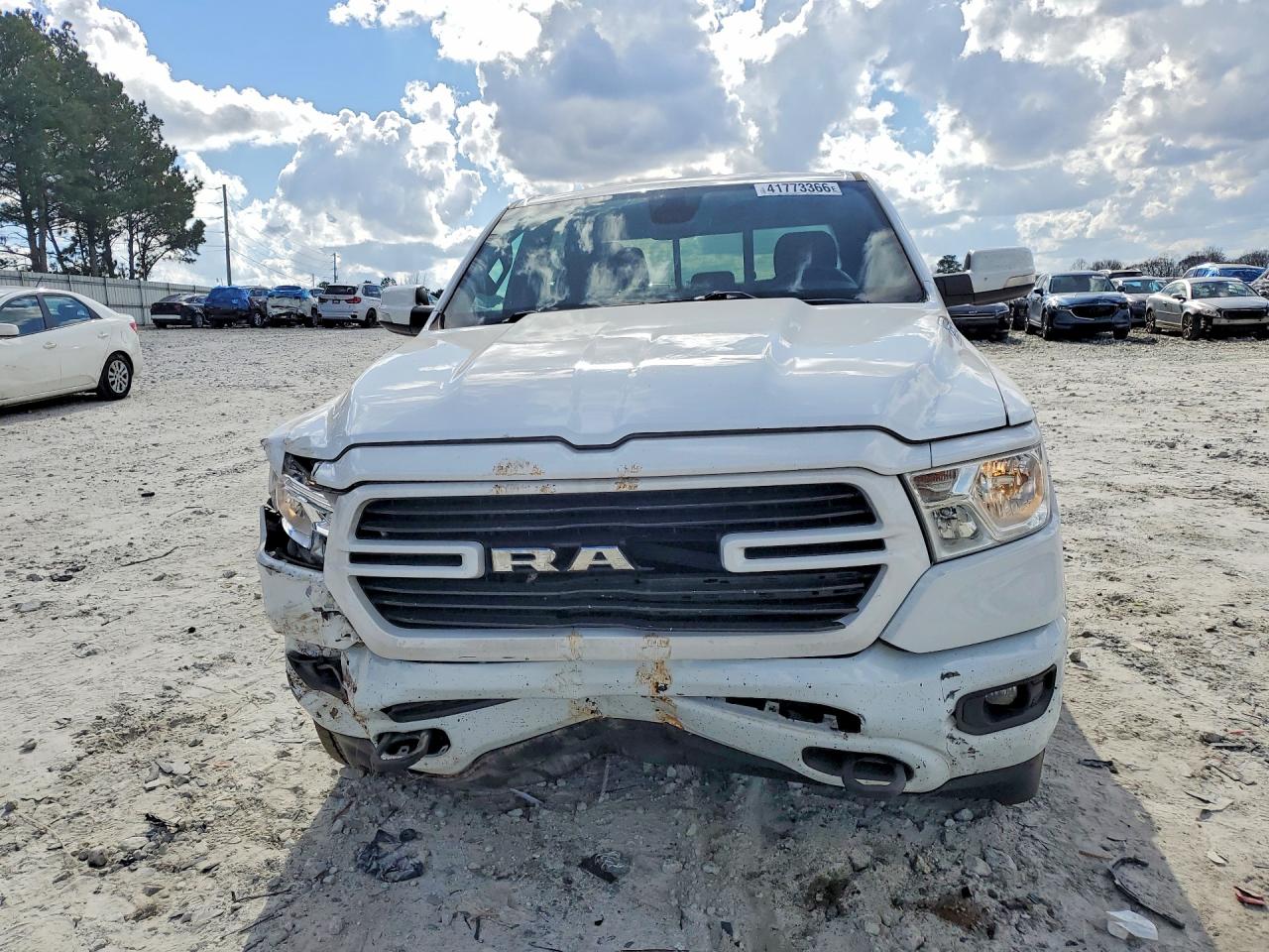 2019 RAM 1500 BIG HORN photo 9