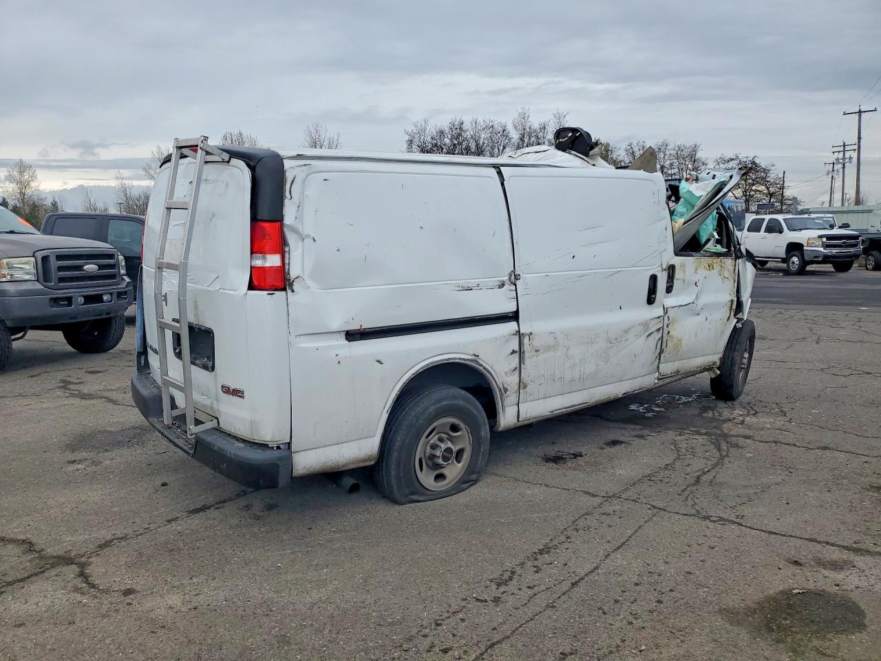 2023 GMC SAVANA 2500 CARGO UTILITY / SERVICE VAN photo 5