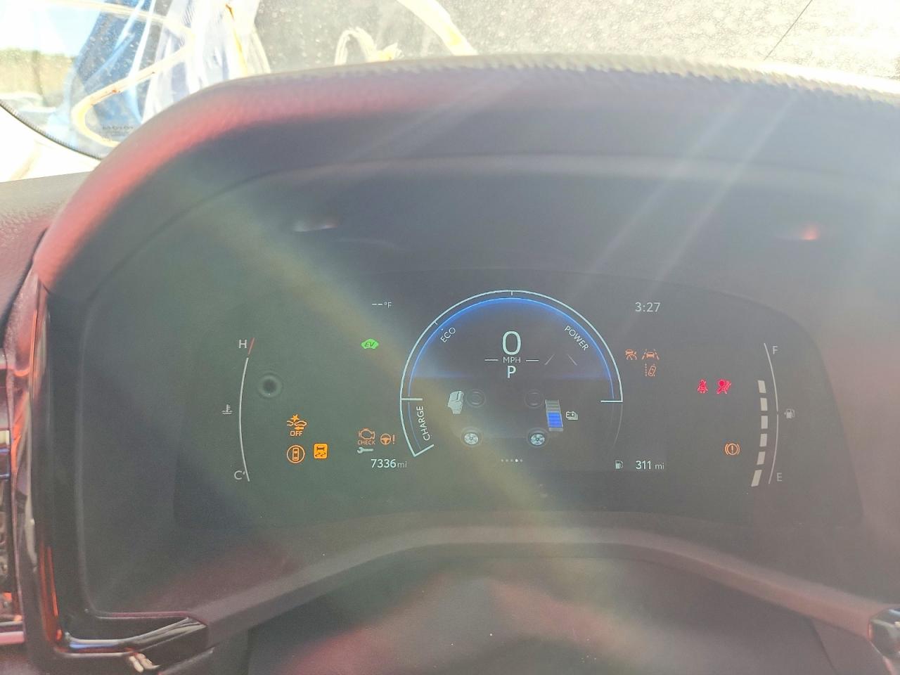 2025 TOYOTA CAMRY LE photo 17