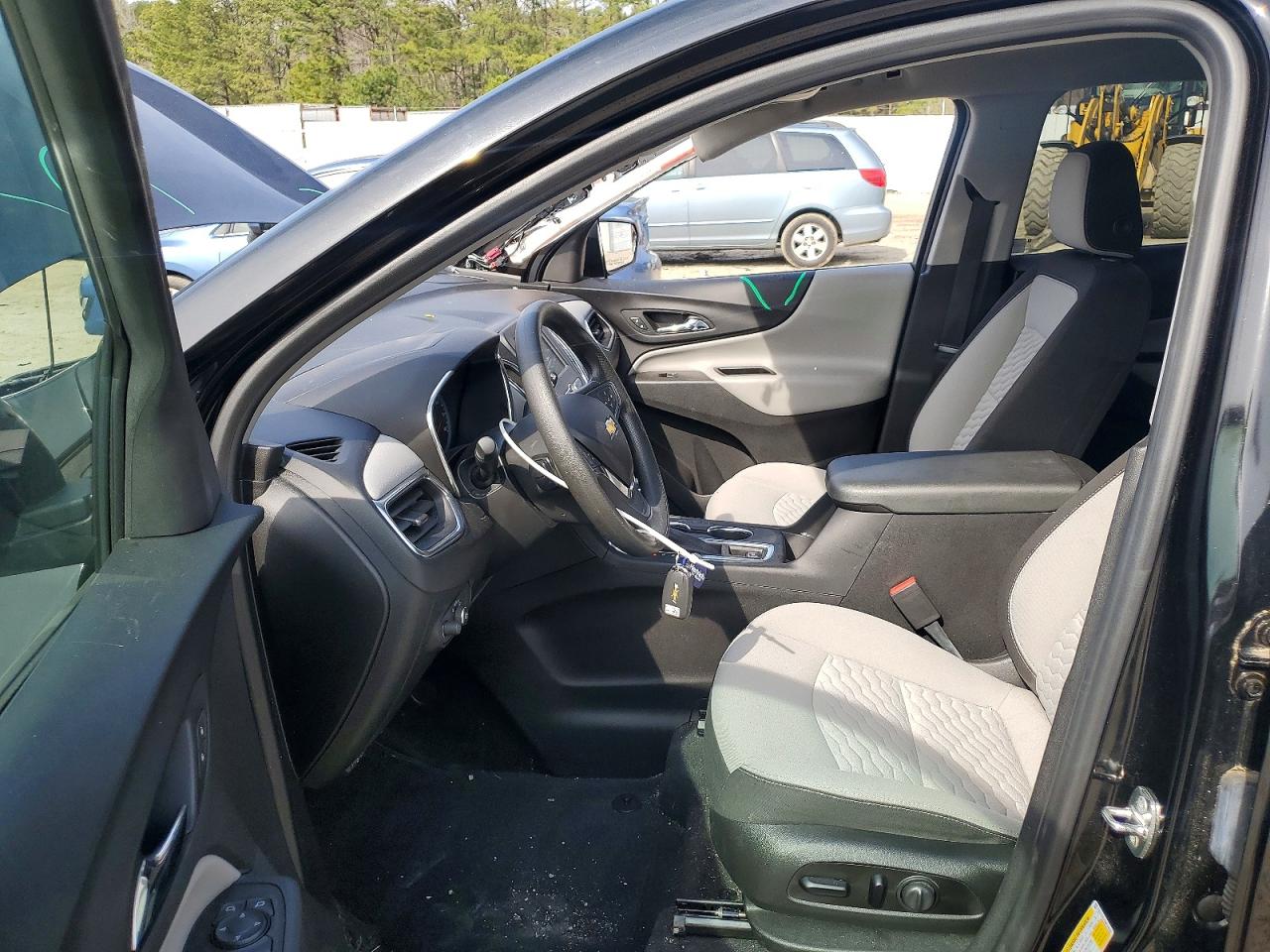 2021 CHEVROLET EQUINOX LS photo 19