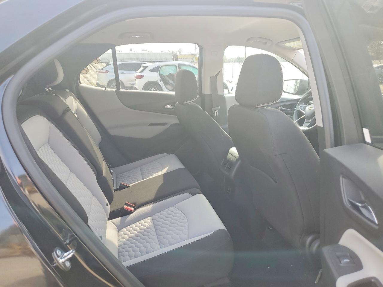 2021 CHEVROLET EQUINOX LS photo 31