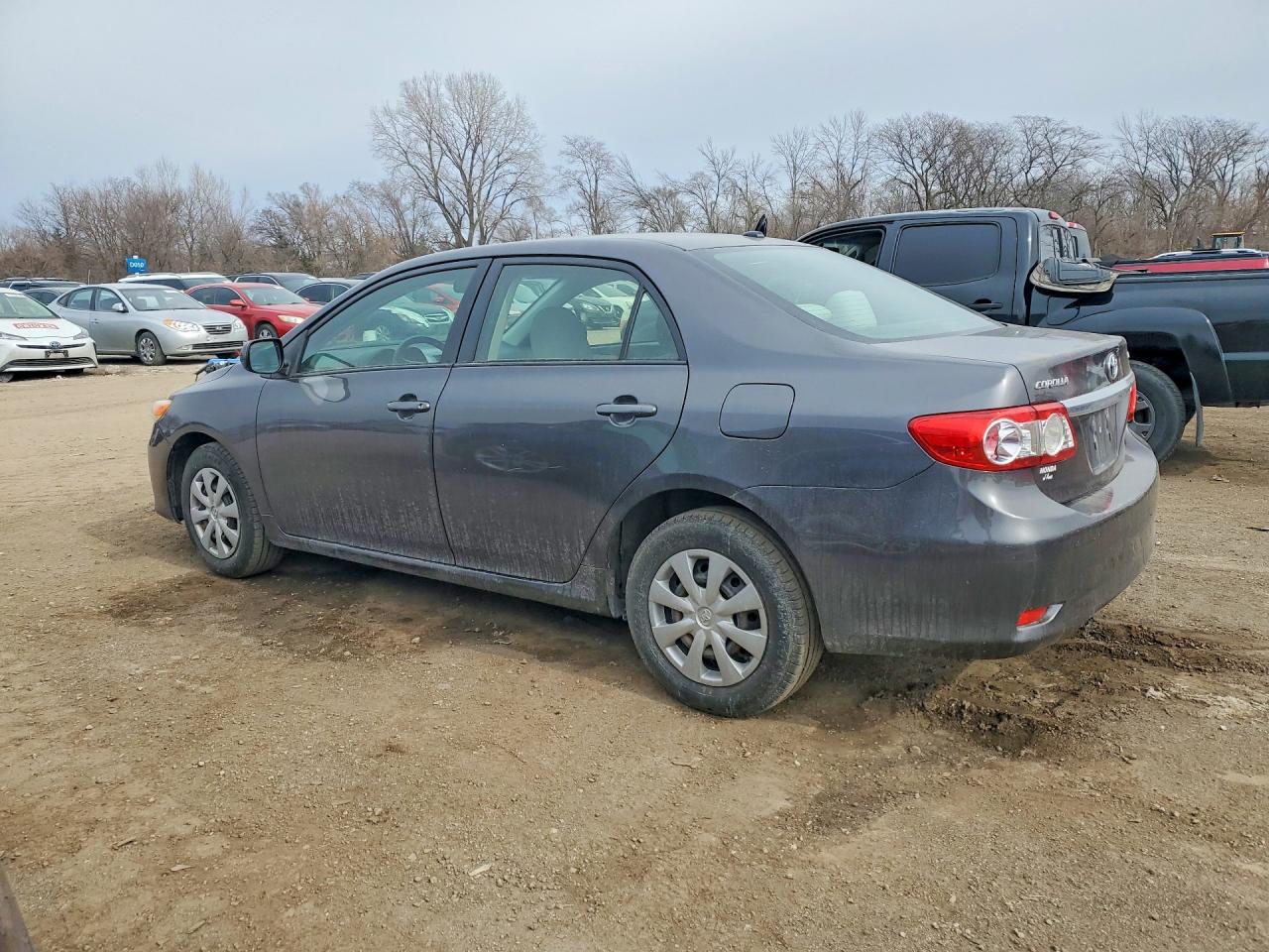 2011 TOYOTA COROLLA BASE photo 2
