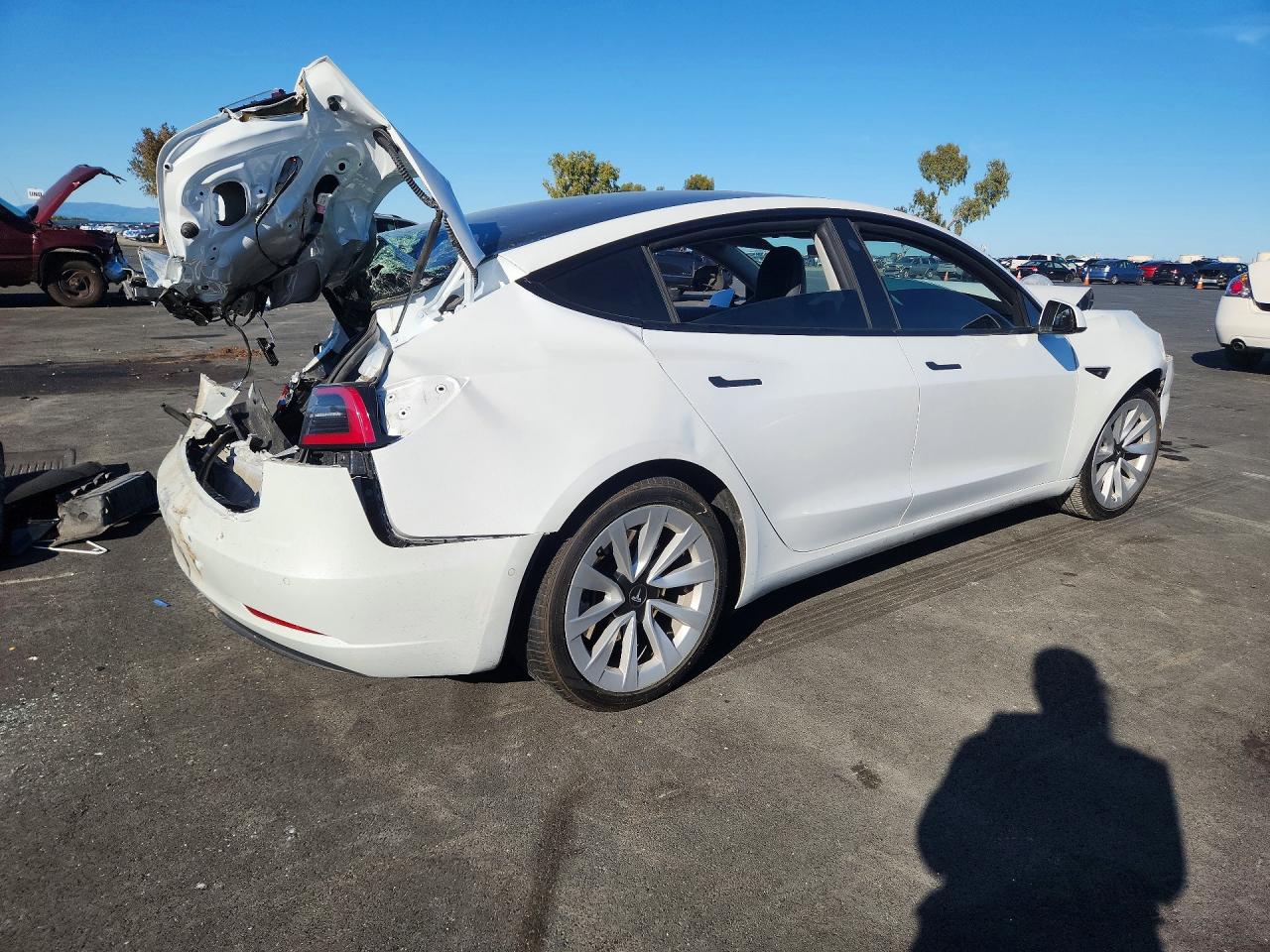 2022 TESLA MODEL 3 photo 7