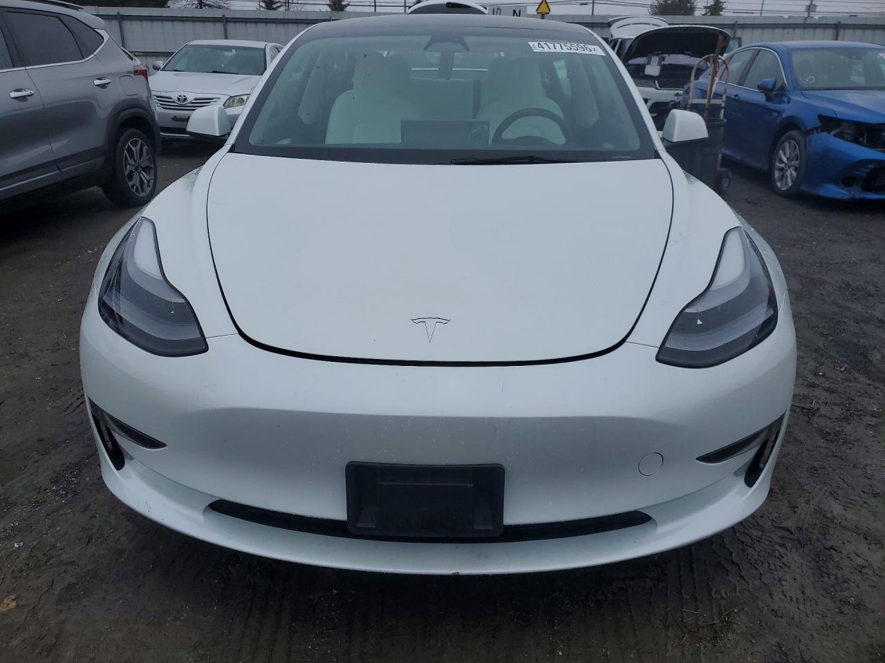 2023 TESLA MODEL 3 photo 9
