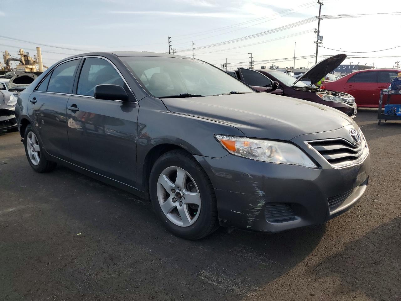 2011 TOYOTA CAMRY LE photo 7