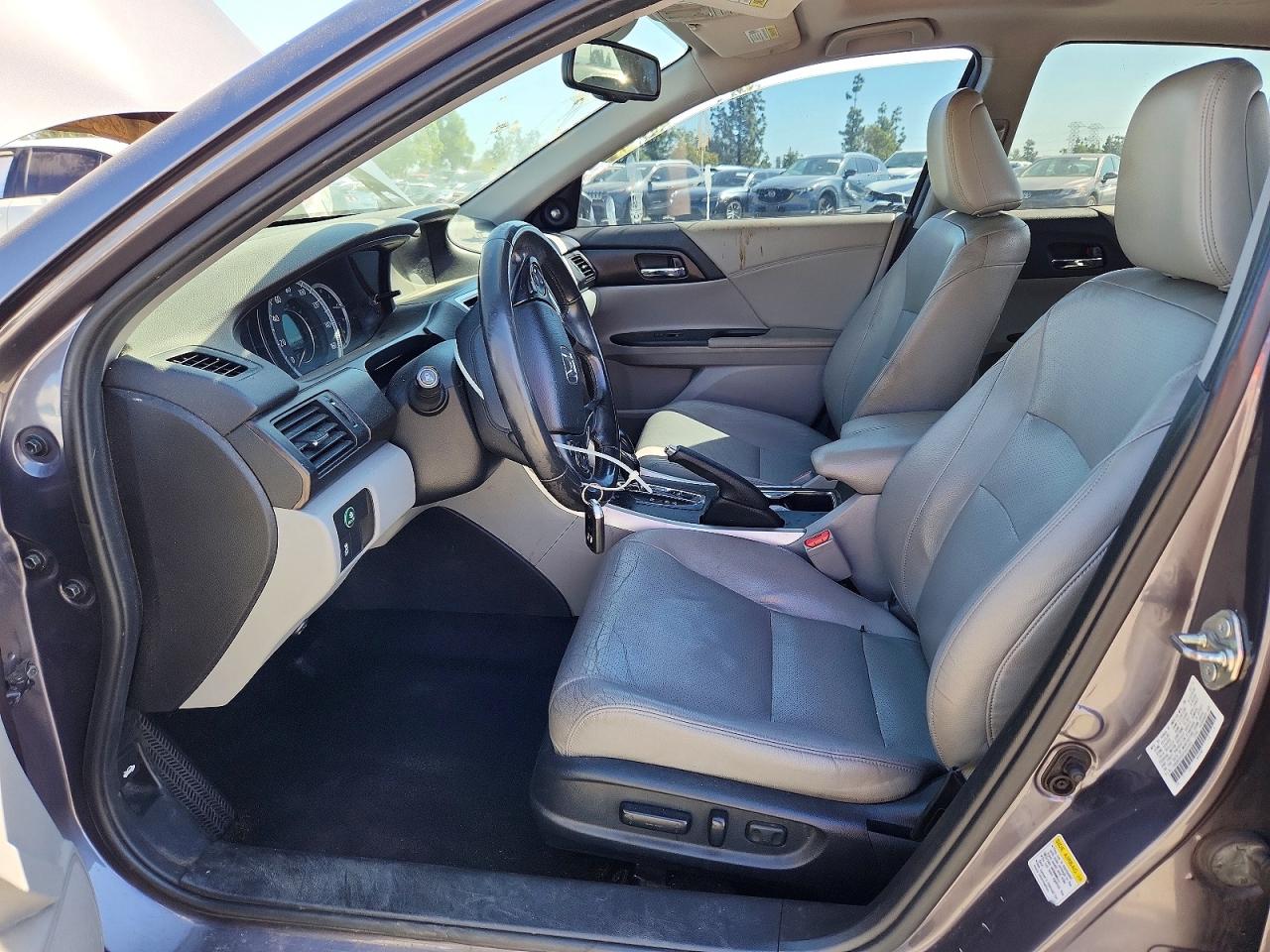 2015 HONDA ACCORD TOURING photo 7
