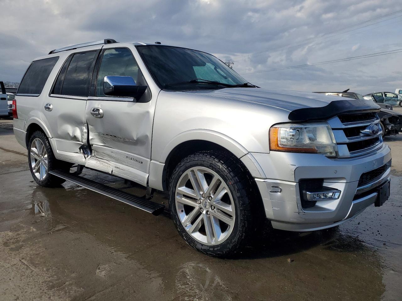 2015 FORD EXPEDITION PLATINUM photo 4