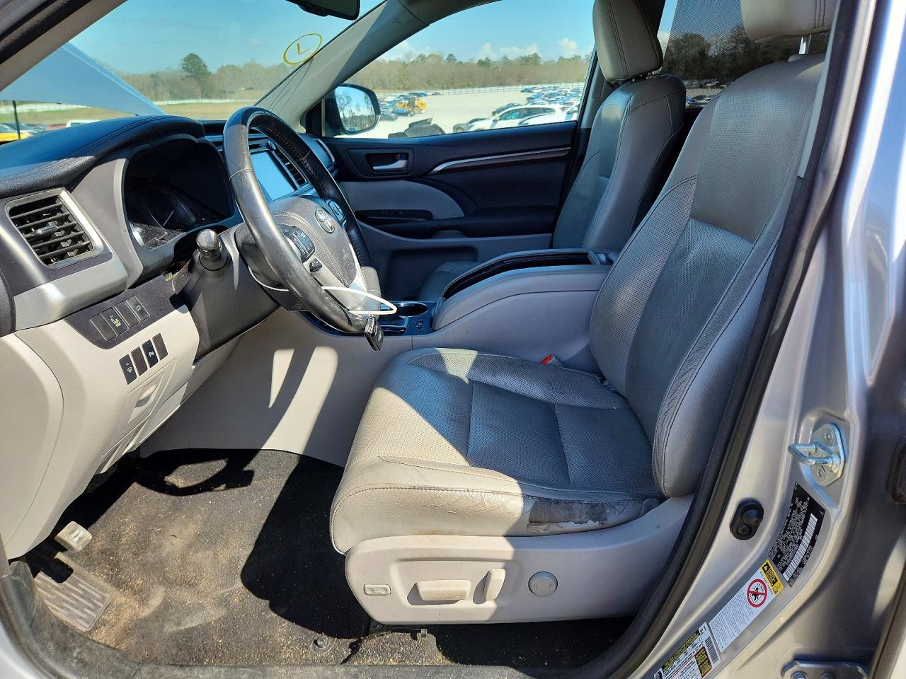 2014 TOYOTA HIGHLANDER LIMITED photo 13