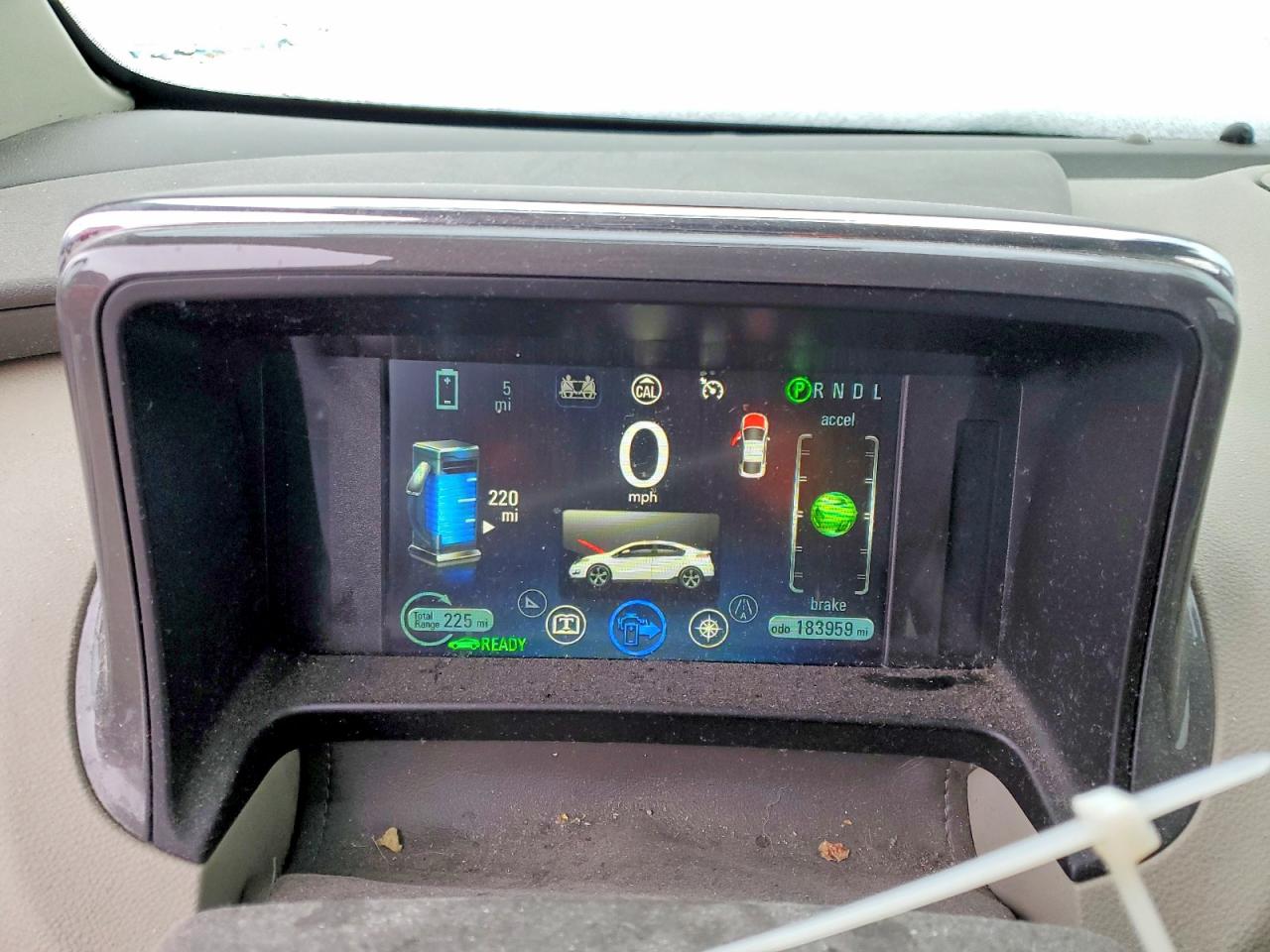 2014 CHEVROLET VOLT photo 17