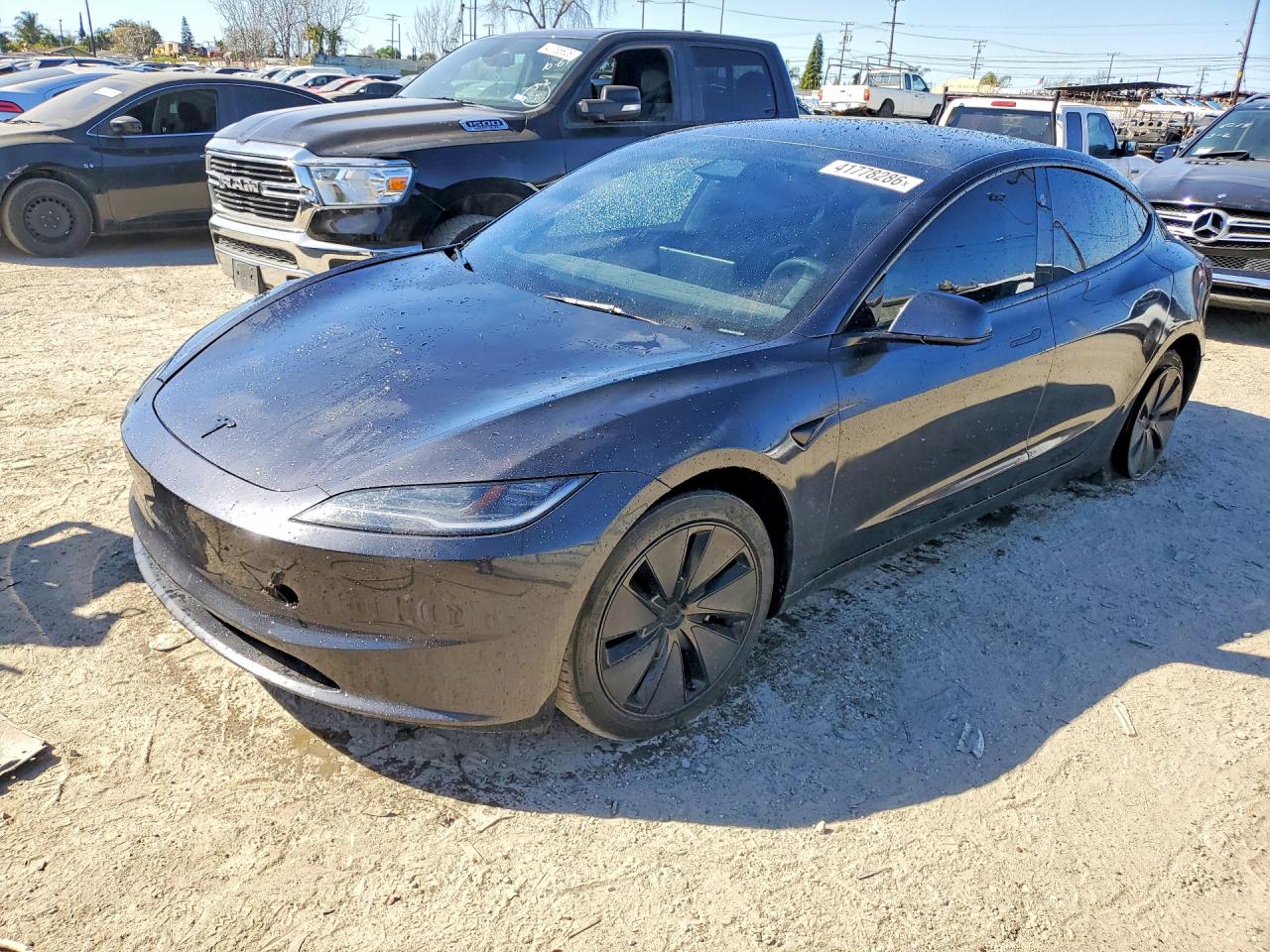 2024 TESLA MODEL 3