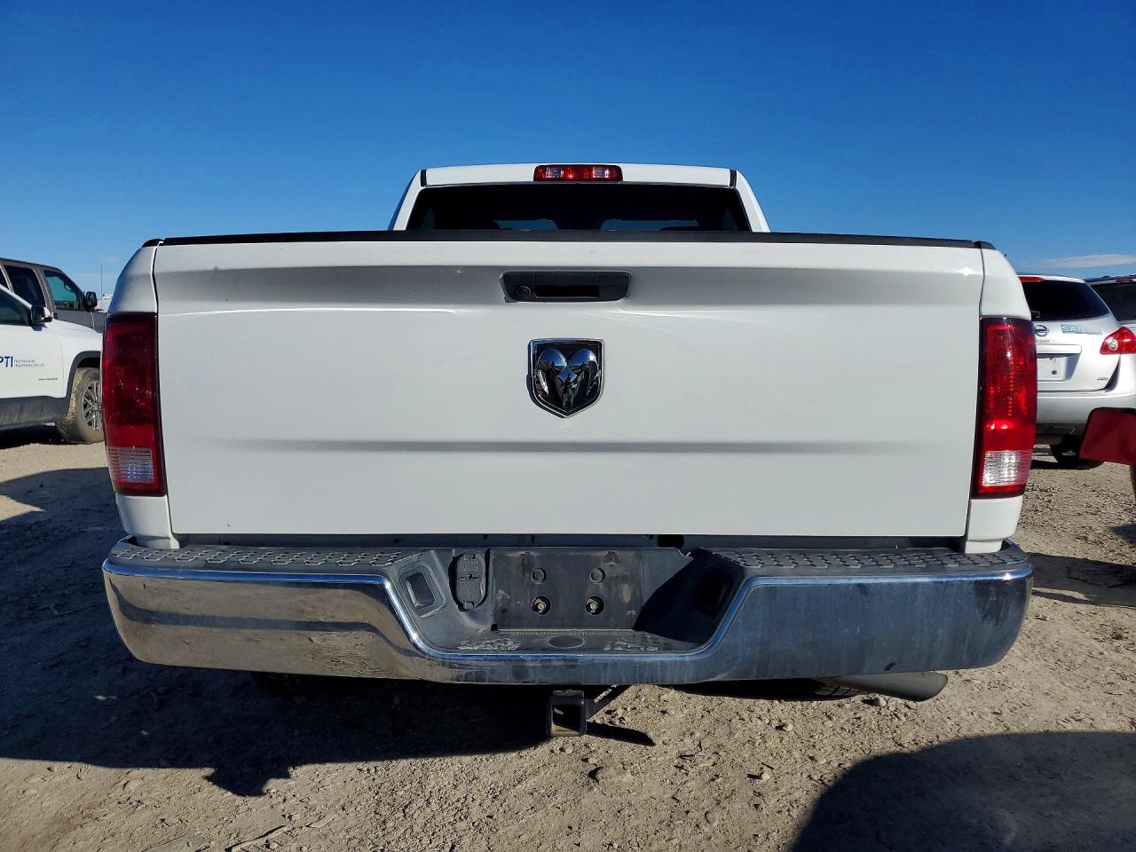 2021 RAM 1500 CLASSIC photo 11