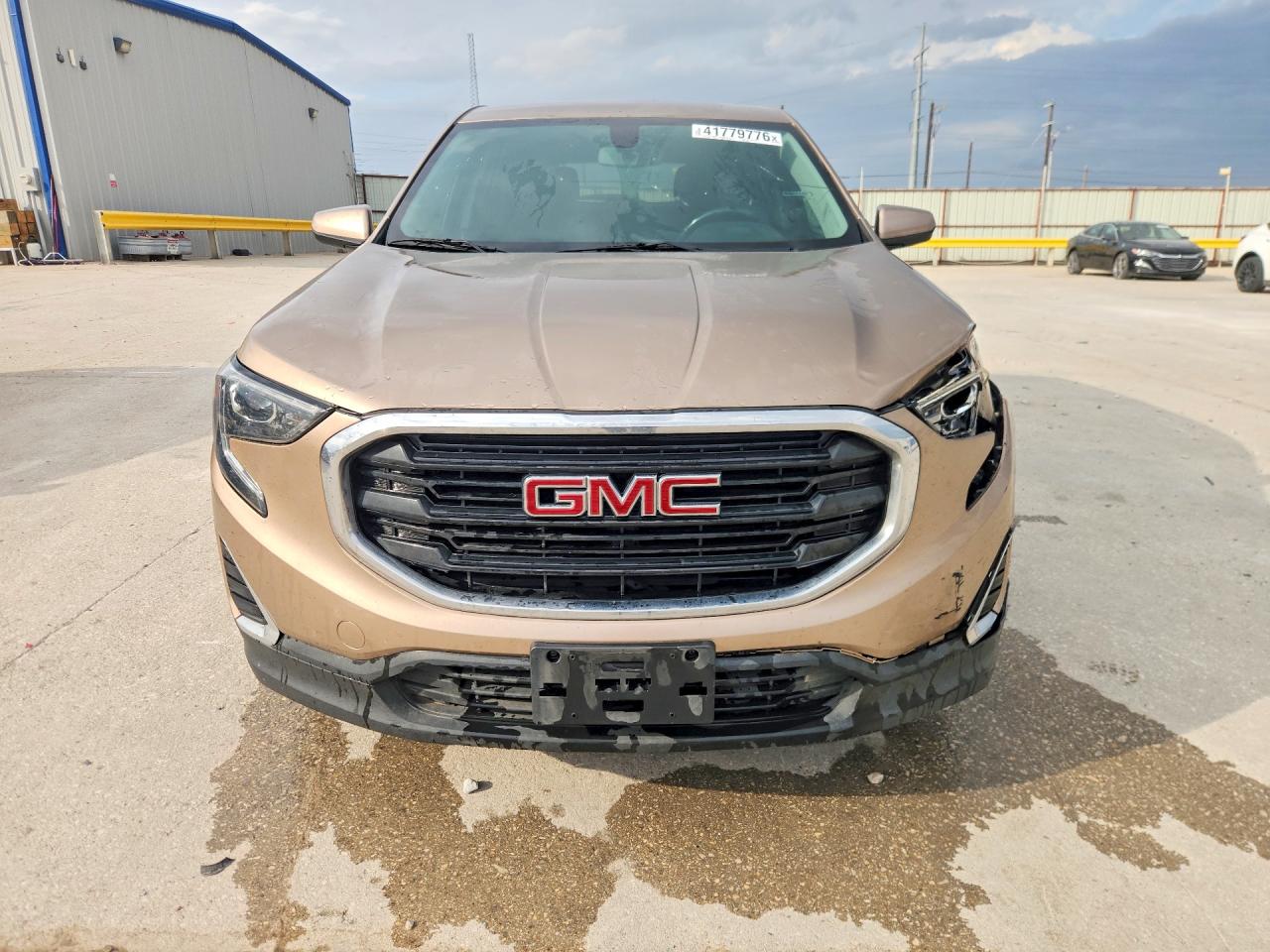 2018 GMC TERRAIN SLE photo 9