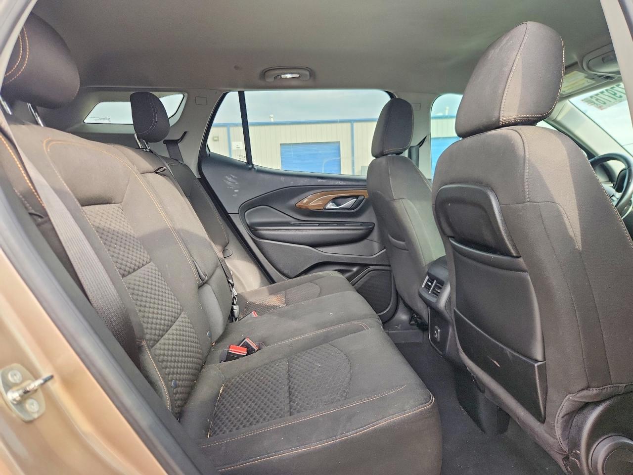 2018 GMC TERRAIN SLE photo 21