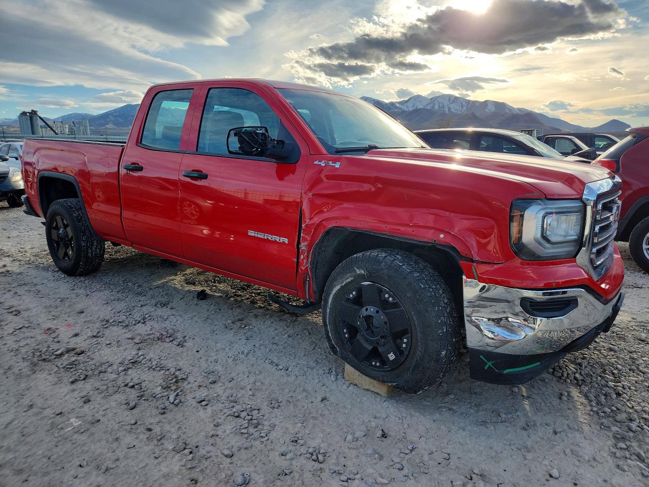 2017 GMC SIERRA K1500 photo 4