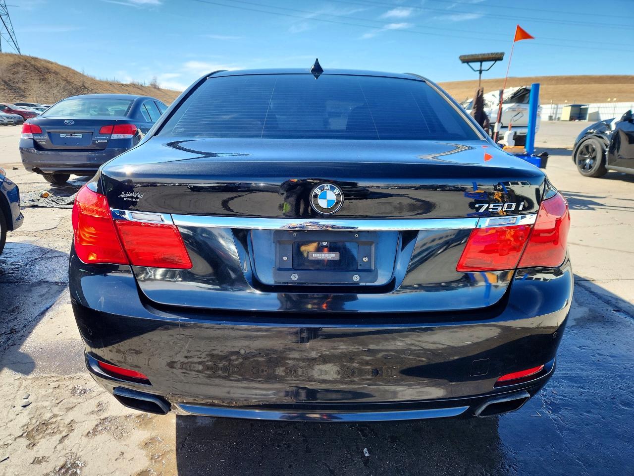 2012 BMW 750 XI photo 11