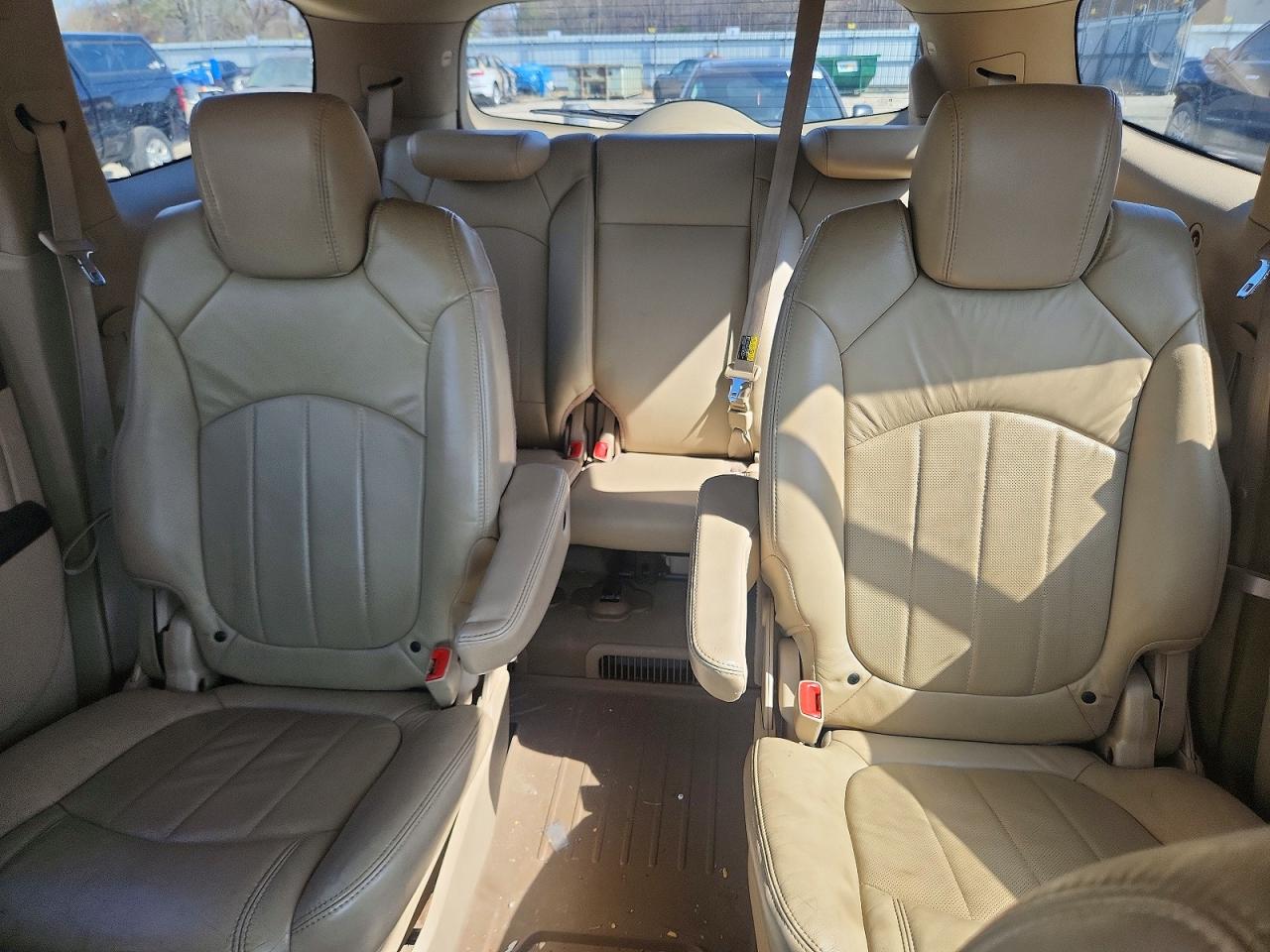 2008 BUICK ENCLAVE CXL photo 19