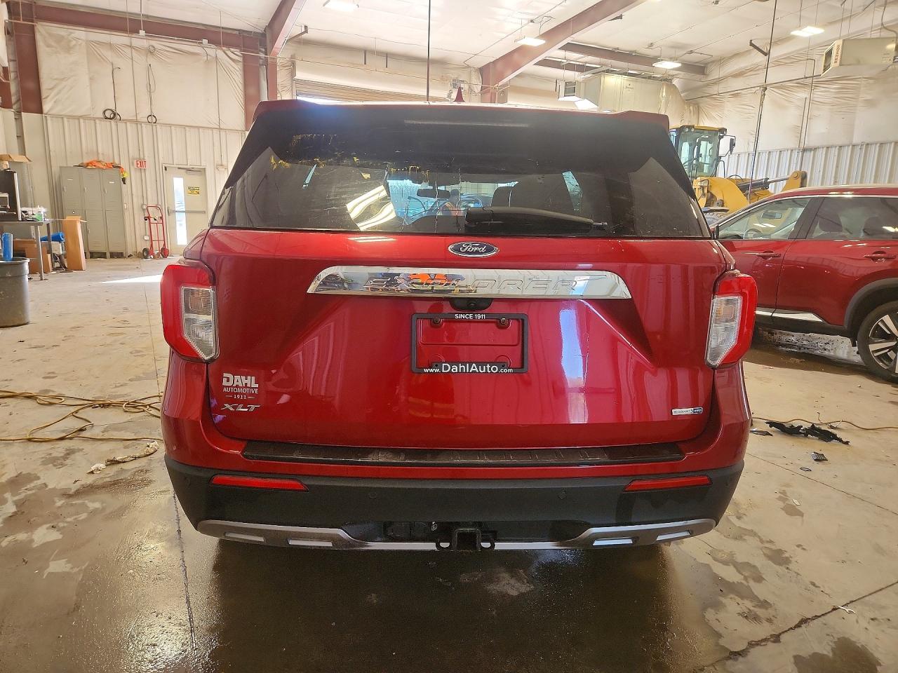 2020 FORD EXPLORER XLT photo 11