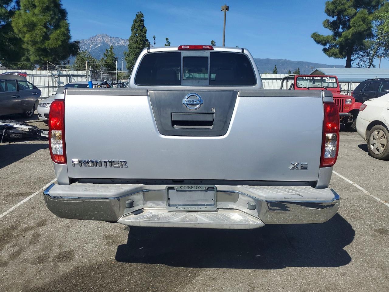 2006 NISSAN FRONTIER photo 11