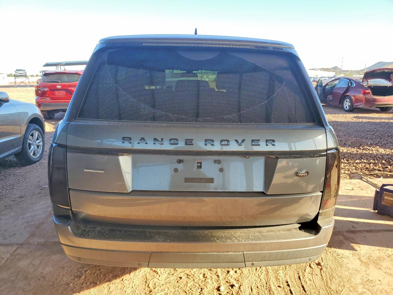 2015 LAND ROVER RANGE ROVER SUPERCHARGED photo 16