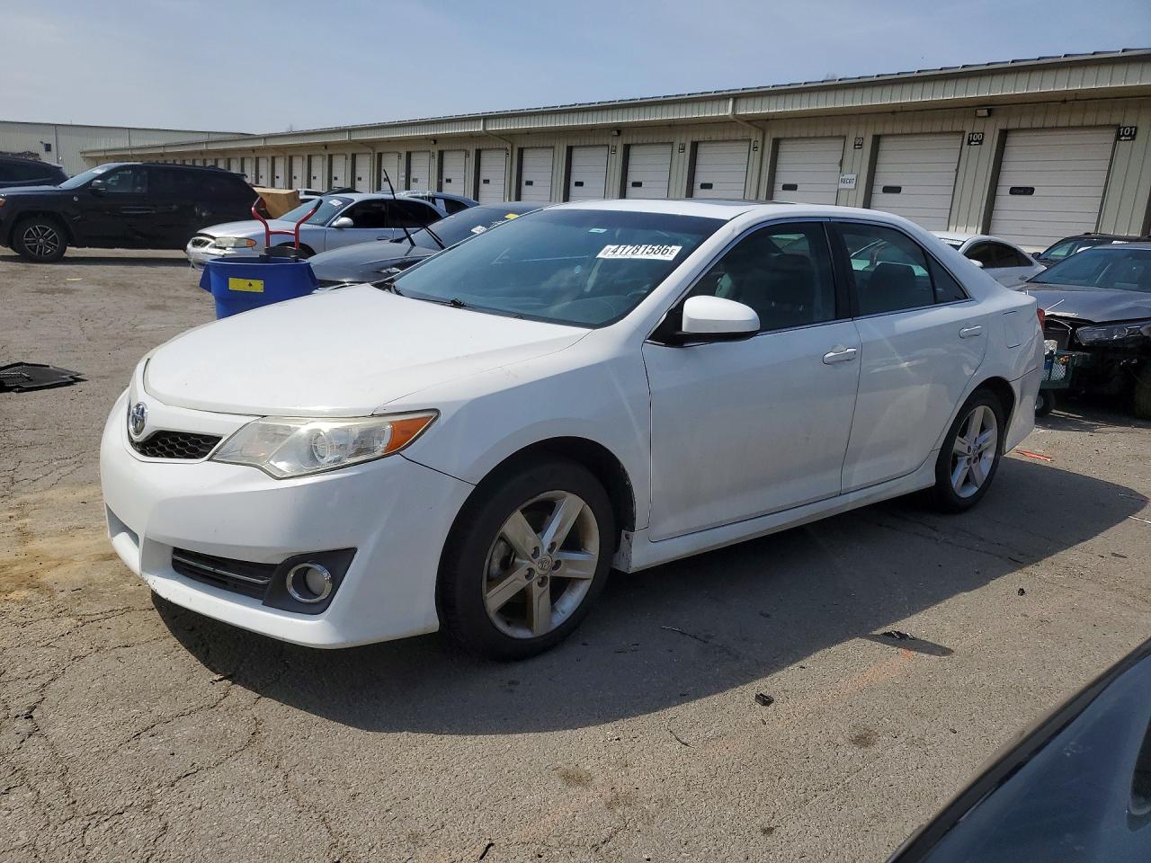 2013 TOYOTA CAMRY