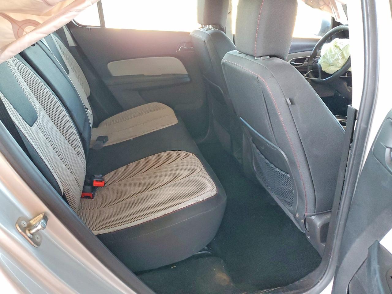 2017 CHEVROLET EQUINOX LS photo 11