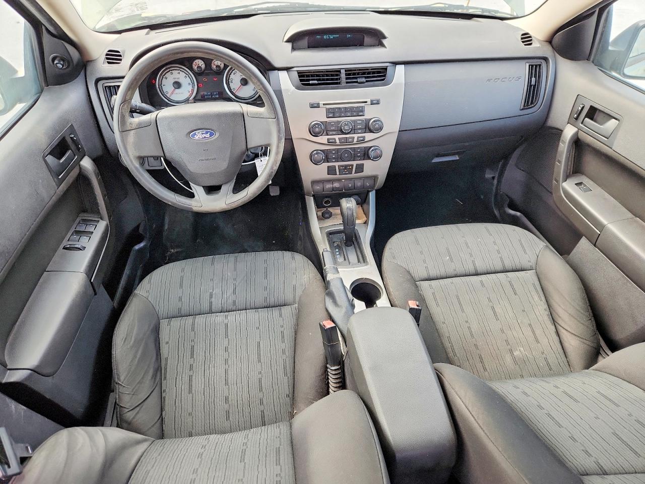 2008 FORD FOCUS SE photo 15