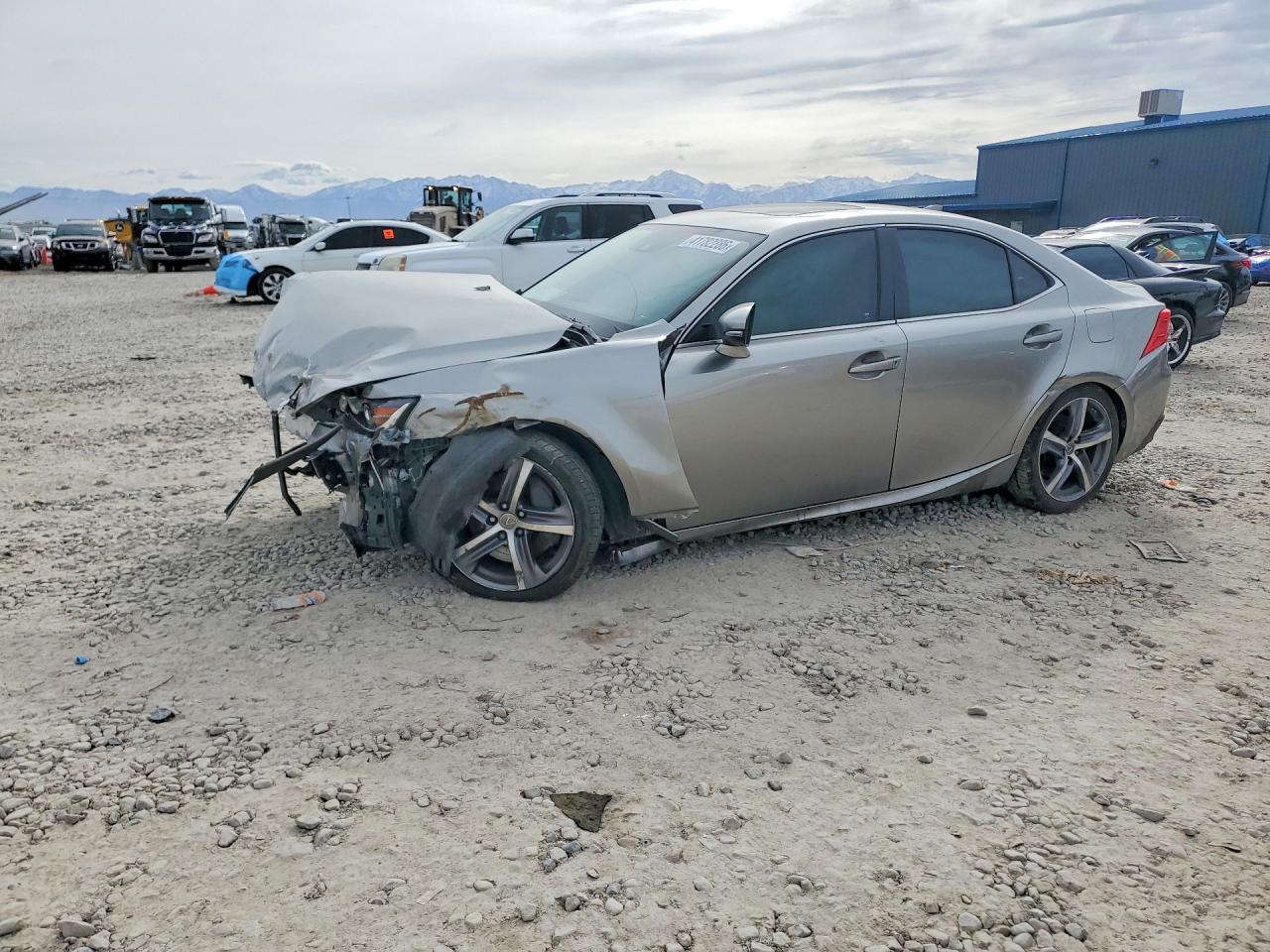 2017 LEXUS IS