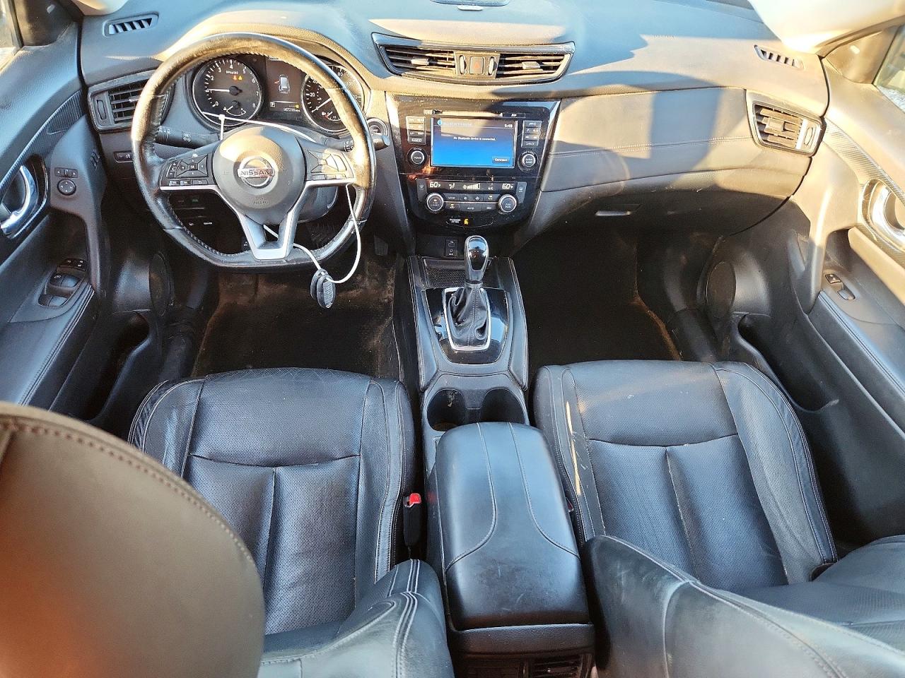 2017 NISSAN ROGUE SL photo 8