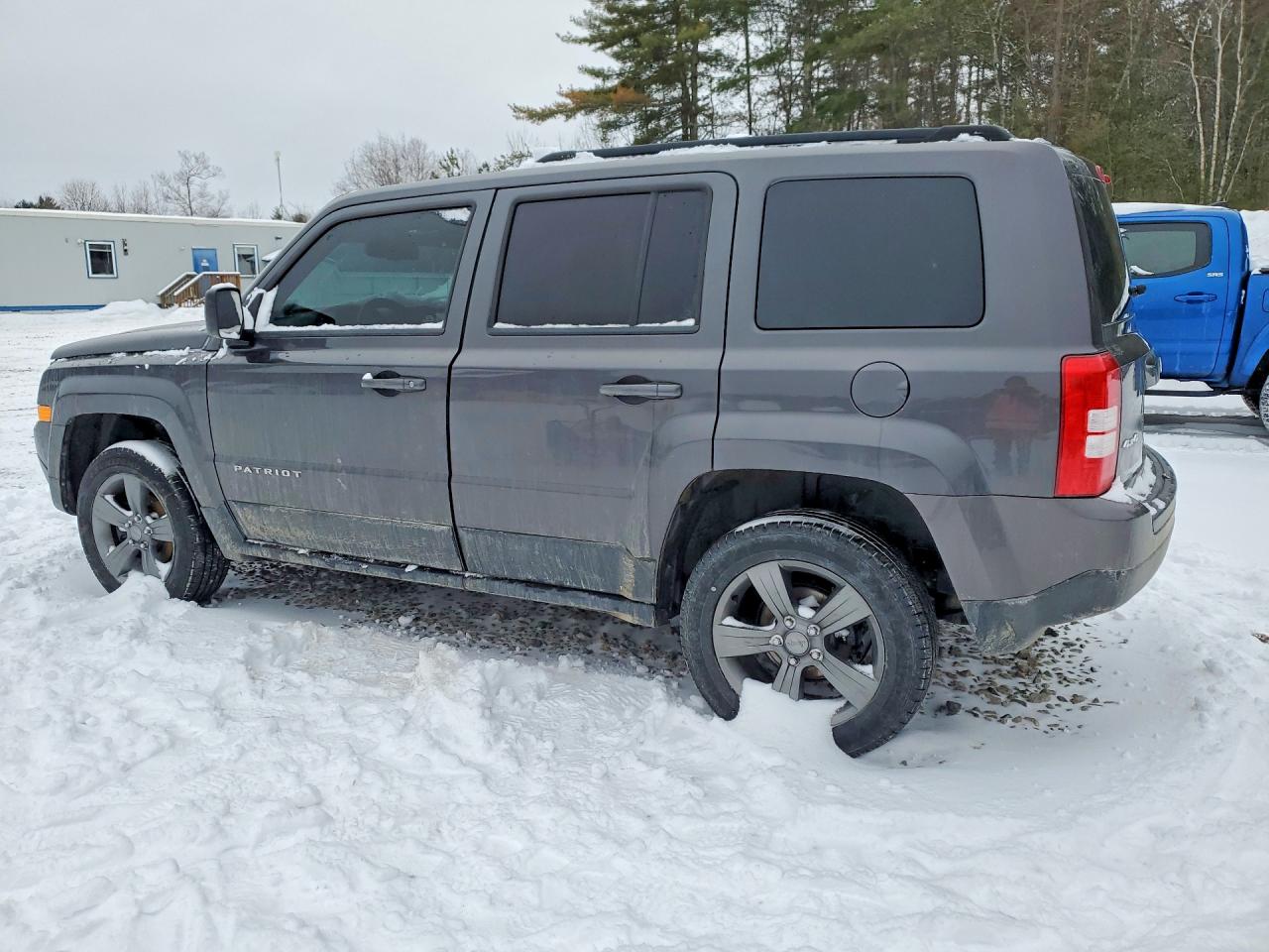 2015 JEEP PATRIOT LATITUDE photo 2
