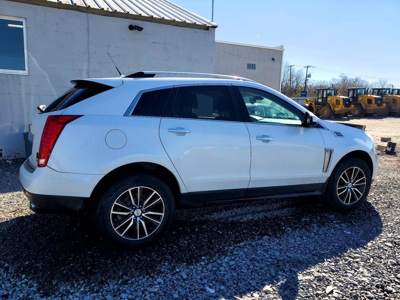 2013 CADILLAC SRX LUXURY COLLECTION photo 3