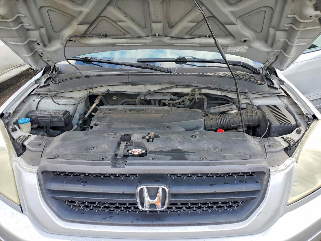 2004 HONDA PILOT EX photo 34
