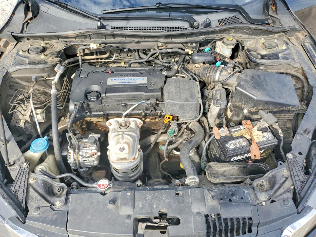 2015 HONDA ACCORD LX photo 21