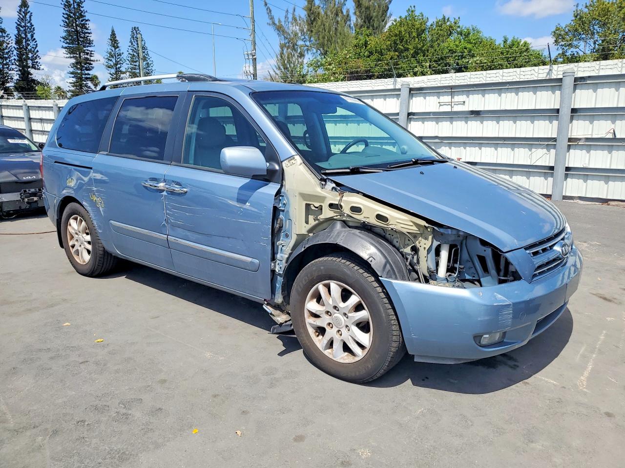 2010 KIA SEDONA EX photo 7