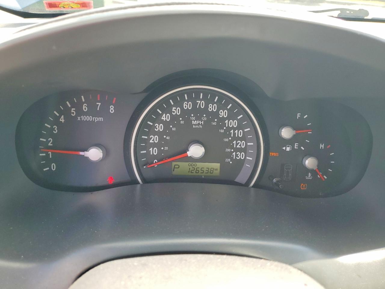 2010 KIA SEDONA EX photo 17
