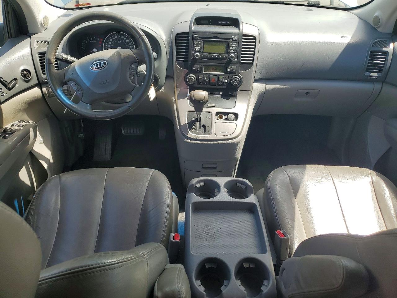 2010 KIA SEDONA EX photo 15