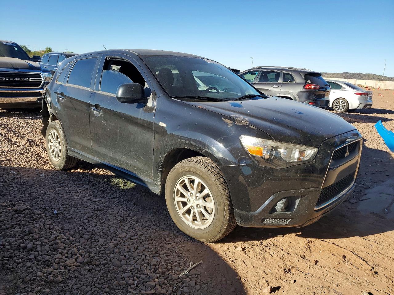 2011 MITSUBISHI OUTLANDER SPORT ES photo 10