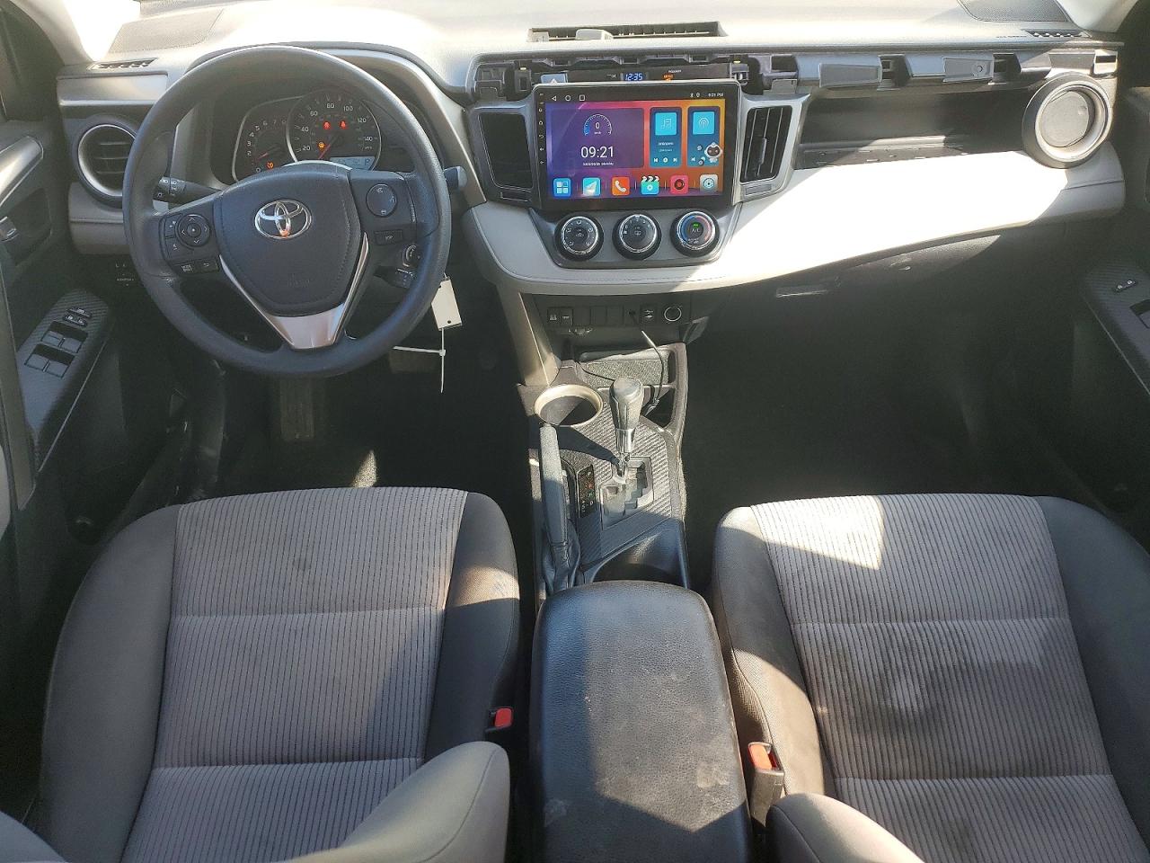 2014 TOYOTA RAV4 LE photo 15