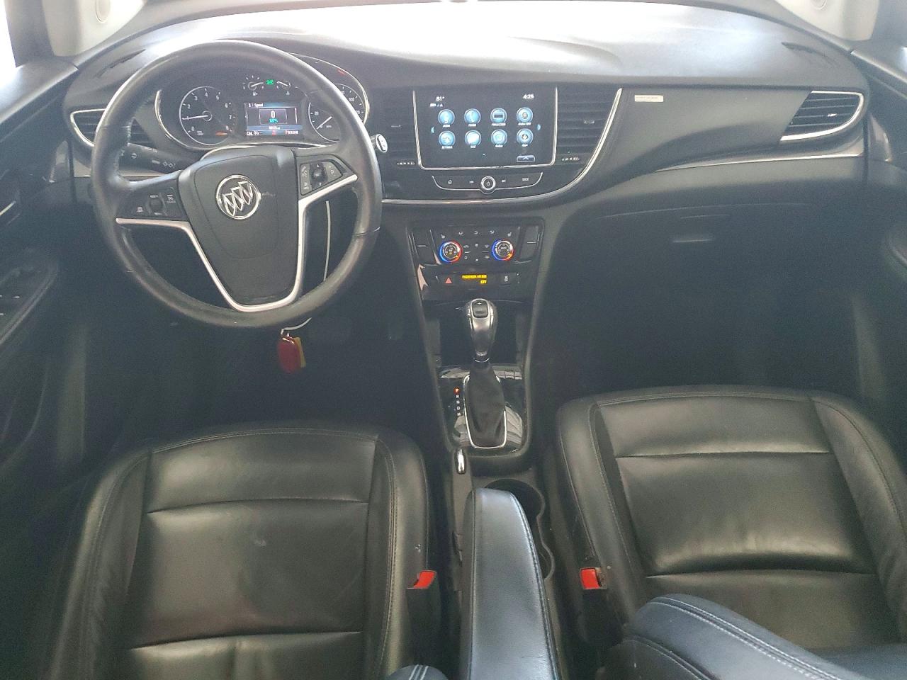 2020 BUICK ENCORE ESSENCE photo 8