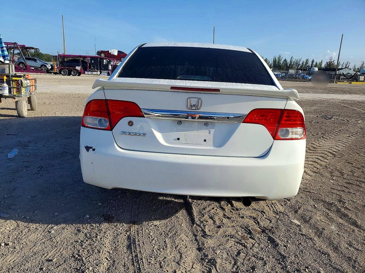 2011 HONDA CIVIC LX photo 6