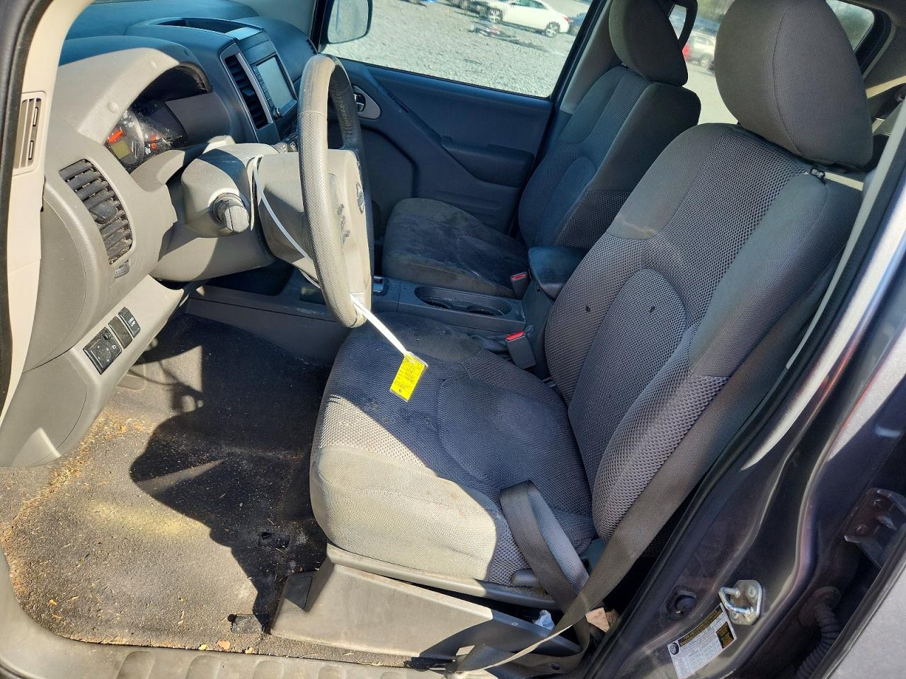 2019 NISSAN FRONTIER SV photo 19