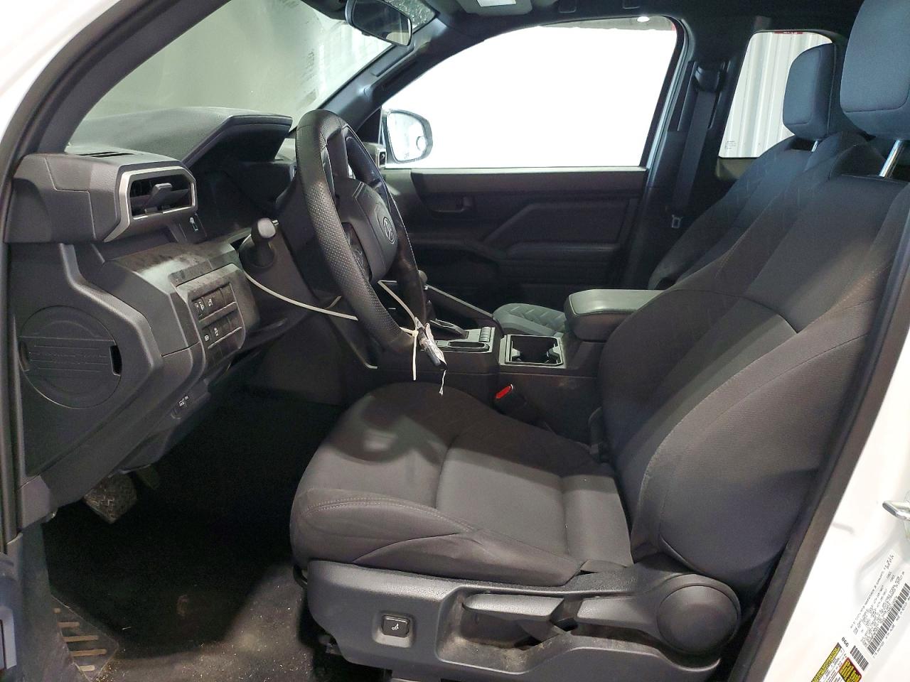 2024 TOYOTA TACOMA SR photo 19