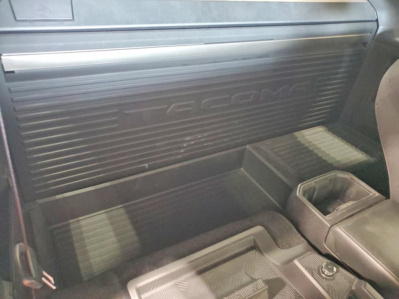 2024 TOYOTA TACOMA SR photo 28