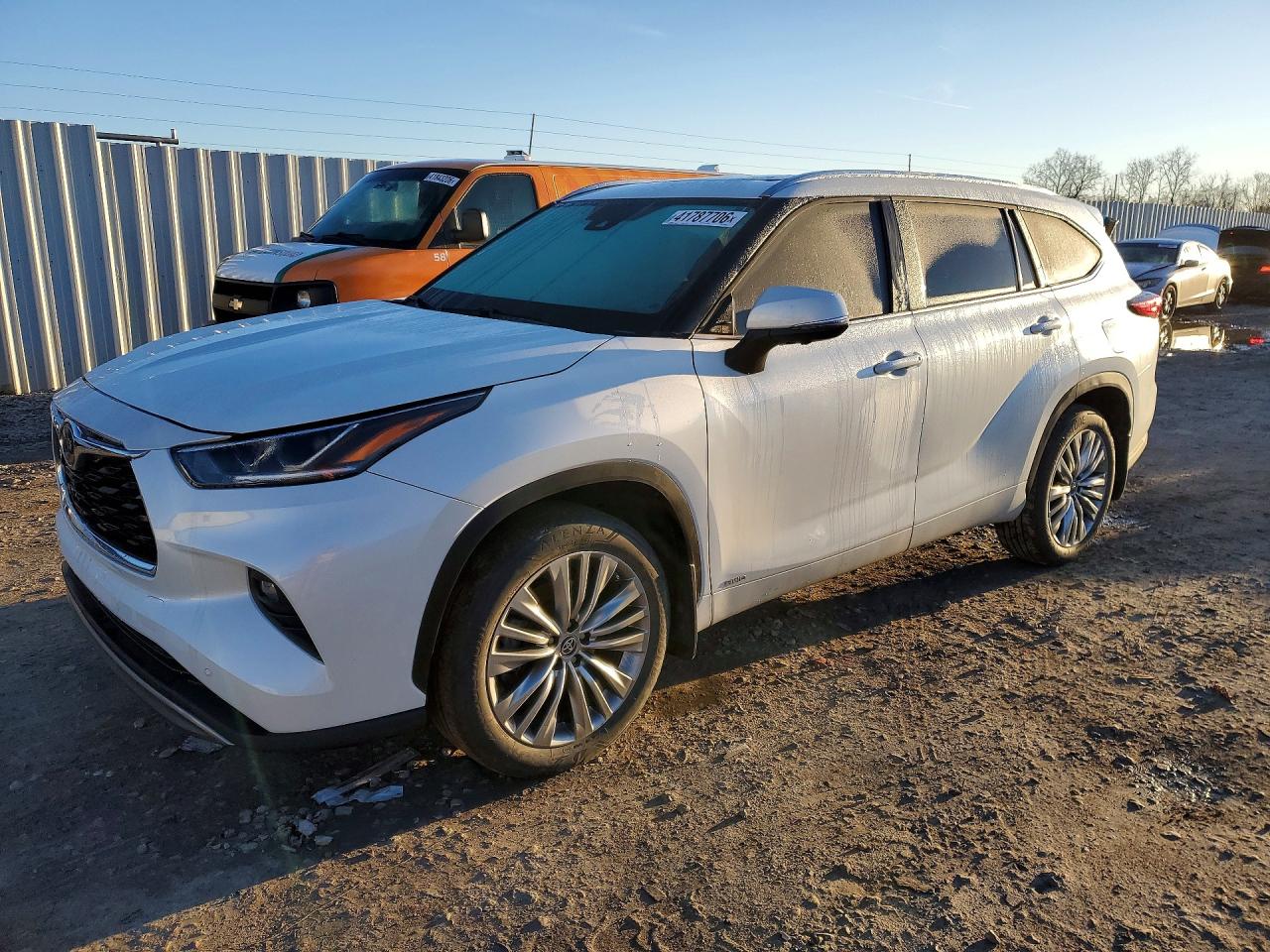 2023 TOYOTA HIGHLANDER HYBRID