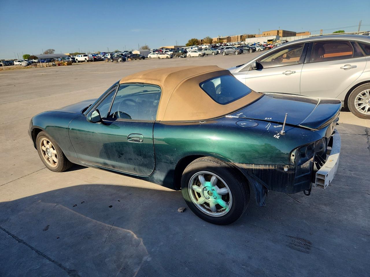 1999 MAZDA MX-5 MIATA photo 4