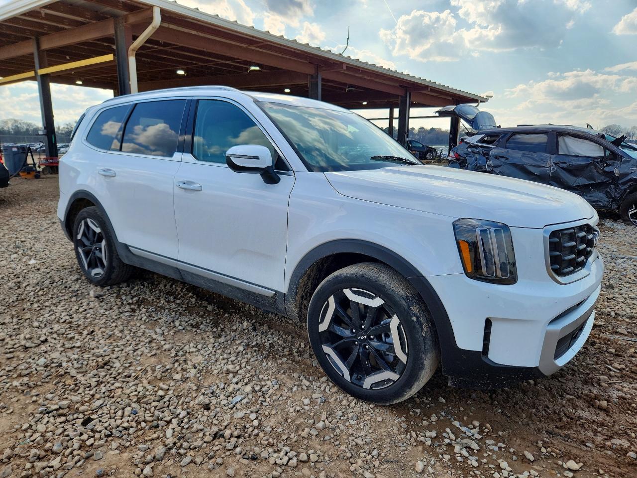 2025 KIA TELLURIDE S photo 7