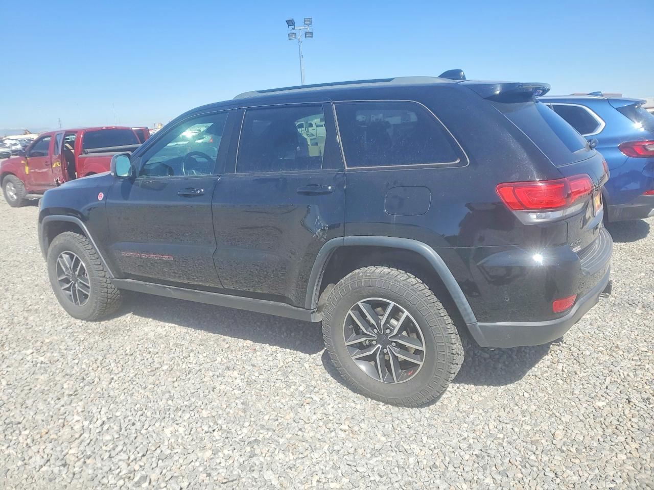 2019 JEEP GRAND CHEROKEE TRAILHAWK photo 4